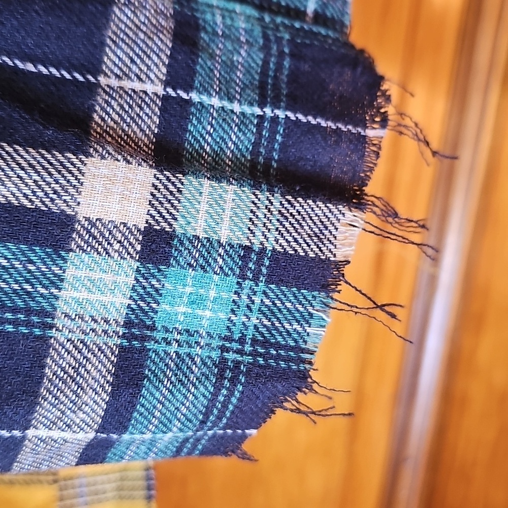 New In Package Better Be  Destressed Flannel Multi Sizes - Picture 4 of 10
